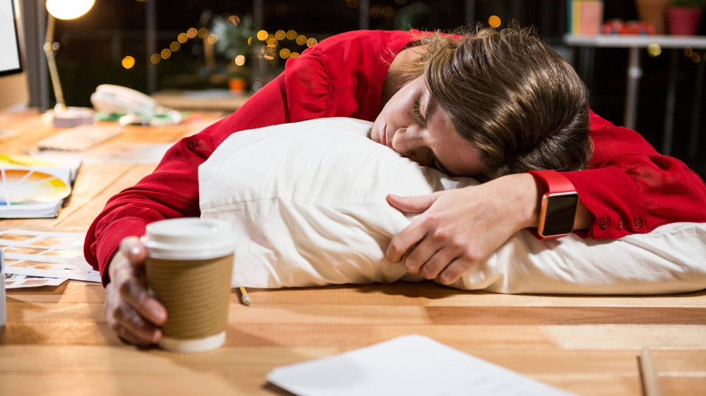 Avere sempre sonno e stanchezza: come si possono evitare?