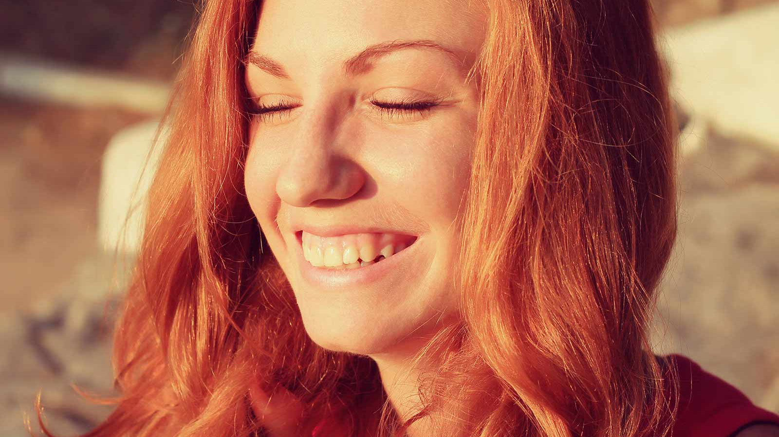 Guardare il sole senza lenti: Quali effetti provoca agli occhi?