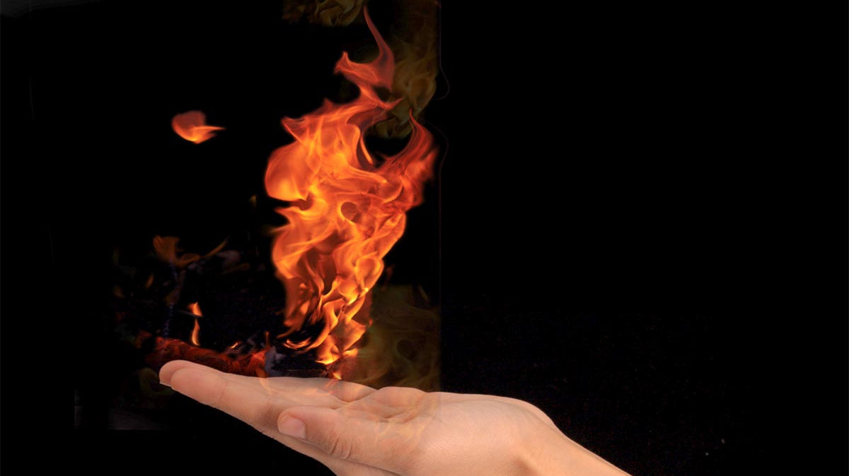 Occhi infiammati che sembrano sanguinare: uveite ed altre cause