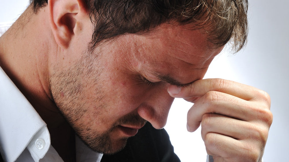 Occhi sensibili alla luce: come ci si comporta d’estate?