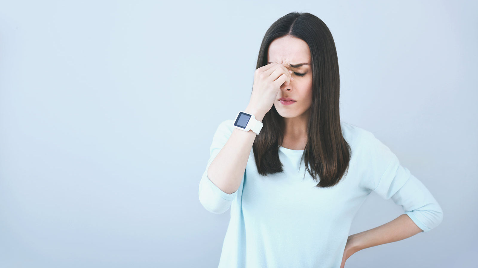 Sensazione di sabbia negli occhi: quali sono le cause?