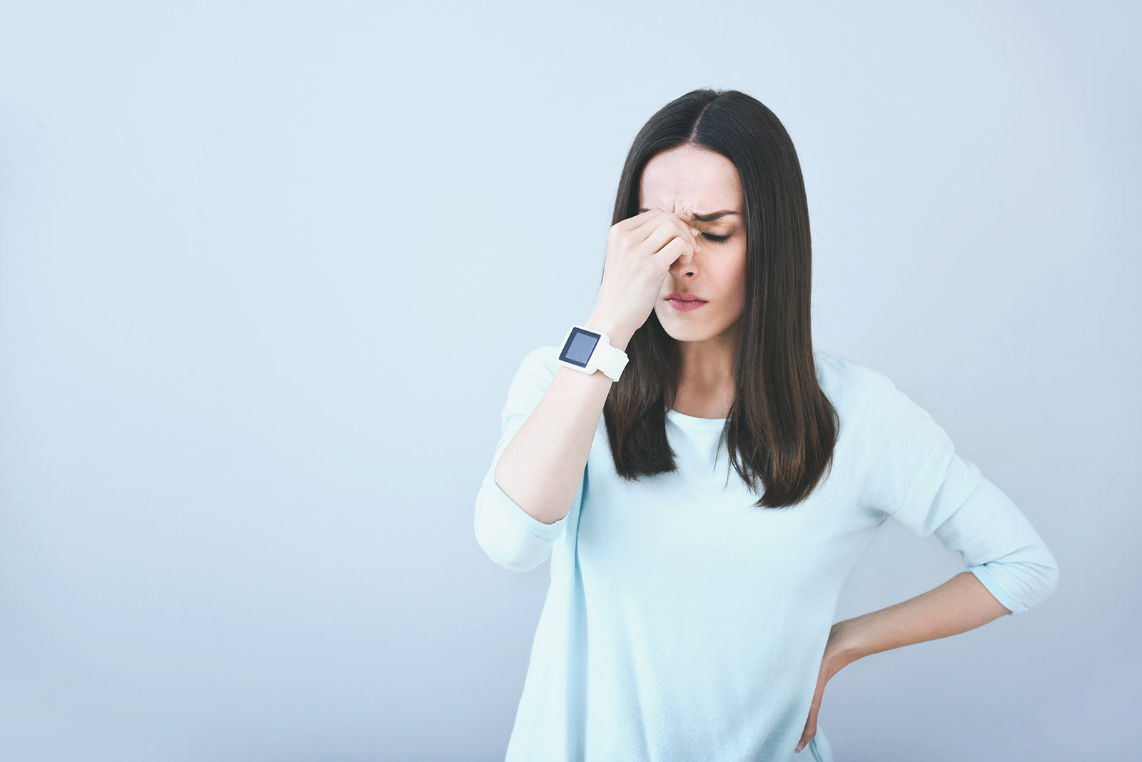 Sensazione di sabbia negli occhi: quali sono le cause?